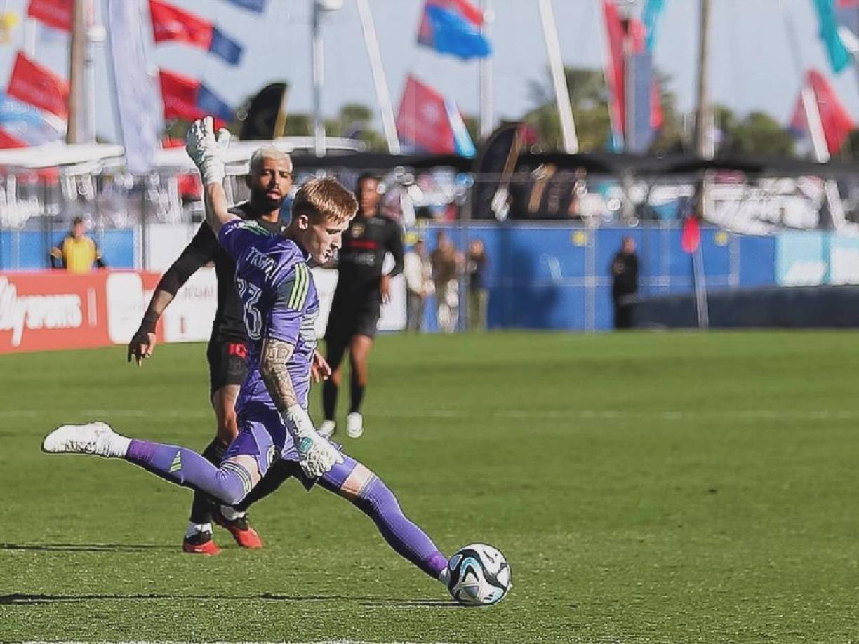 Trent no pudo debutar en el primer equipo, pero formó parte del Unión II (segundo equipo) durante la presente campaña.