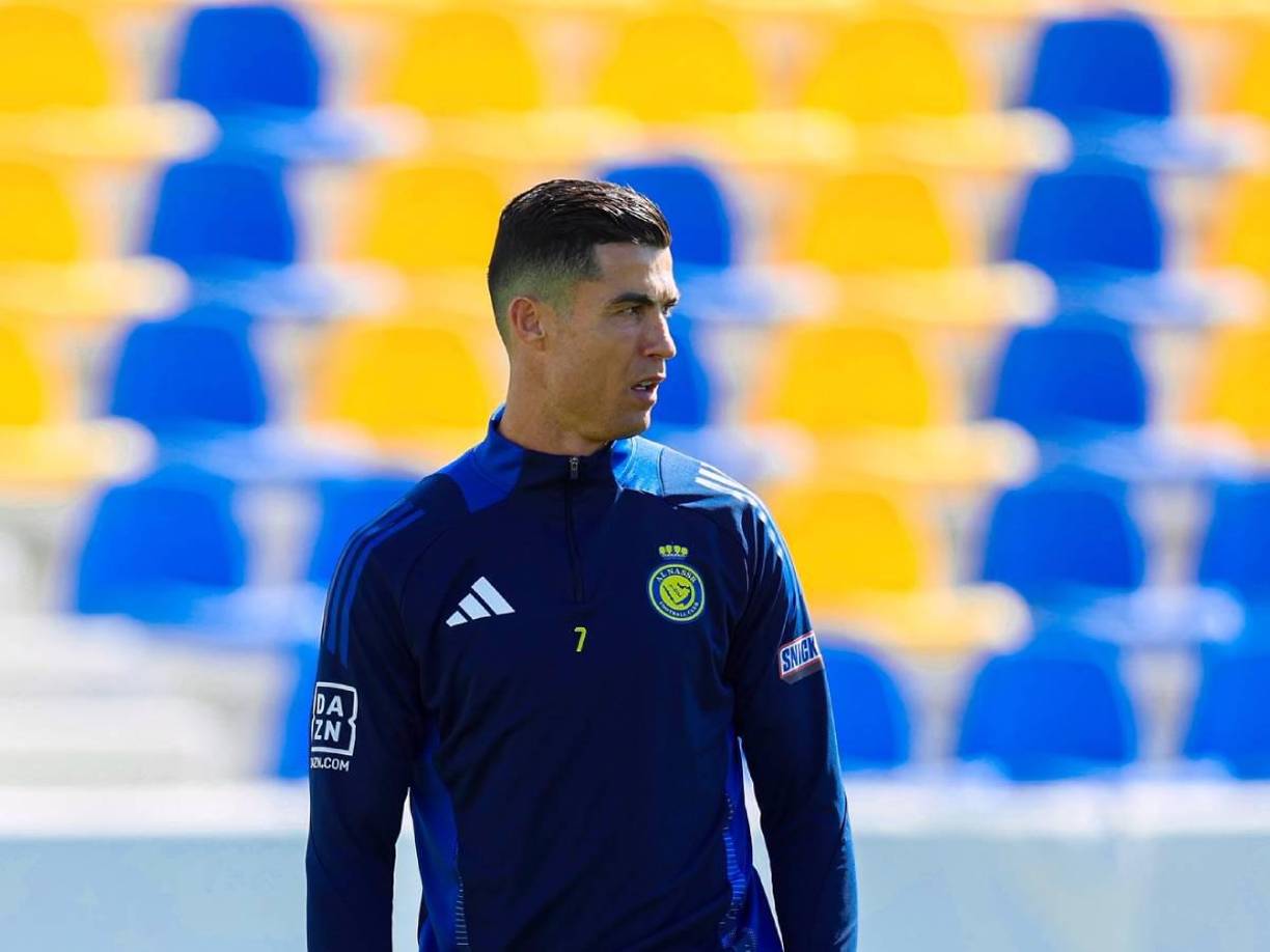 El luso quiere a jugadores de su confianza alrededor y habría pedido la incorporación de Casemiro, según informa el diario Marca, con quien coincidió en el Real Madrid. Ante esta petición, el Al-Nassr habría aceptado y ya trabajaría para fichar al brasileño.