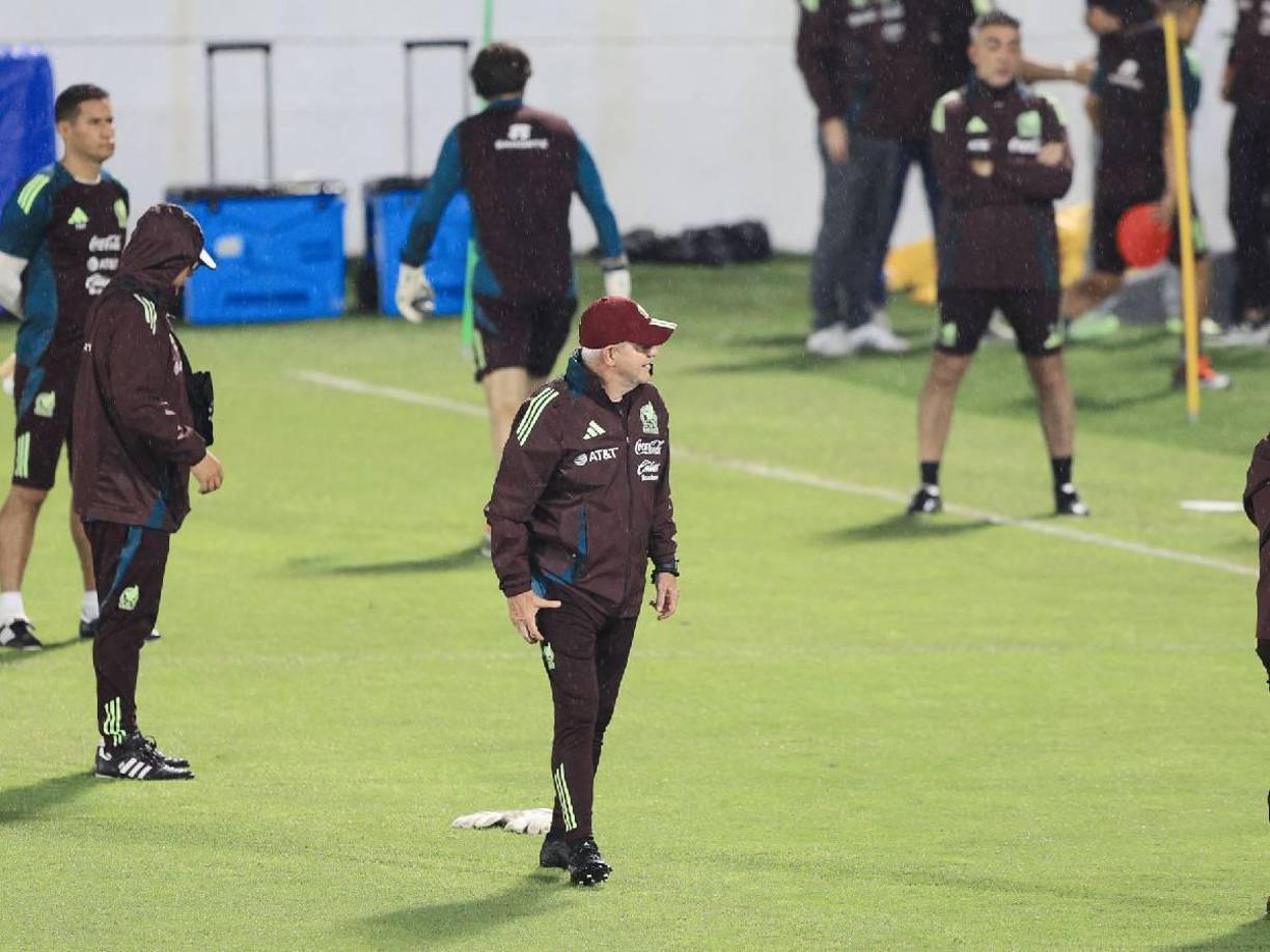 Honduras vs México, por los cuartos de final de la Nations League se juega este viernes en el estadio Morazán a las 8:00 PM. La vuelta es el martes 19 de noviembre en el estadio Nemesio Diez de Toluca a las 8:30 PM.