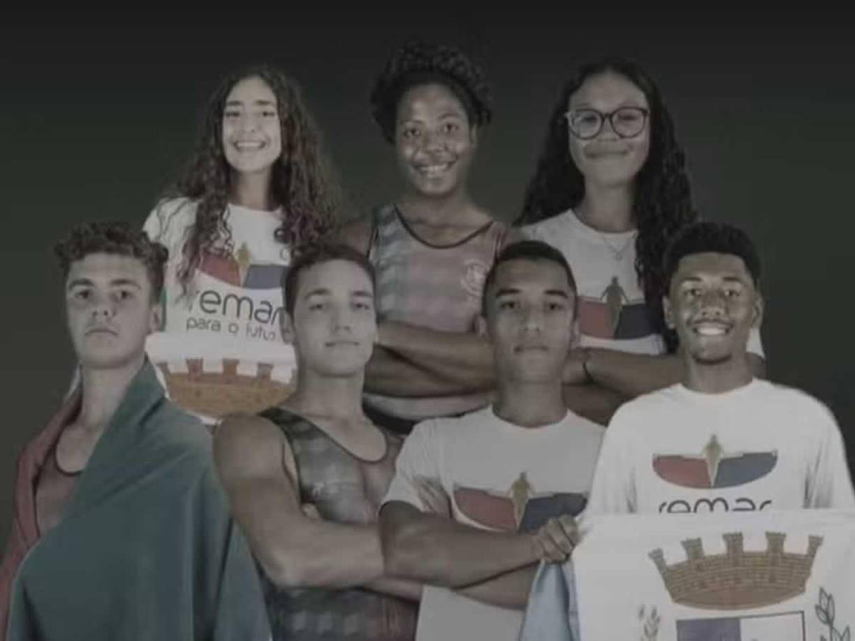 Las nueve víctimas fueron identificadas en el accidente que involucró a una rastra con una van en el que viajaban 10 personas.