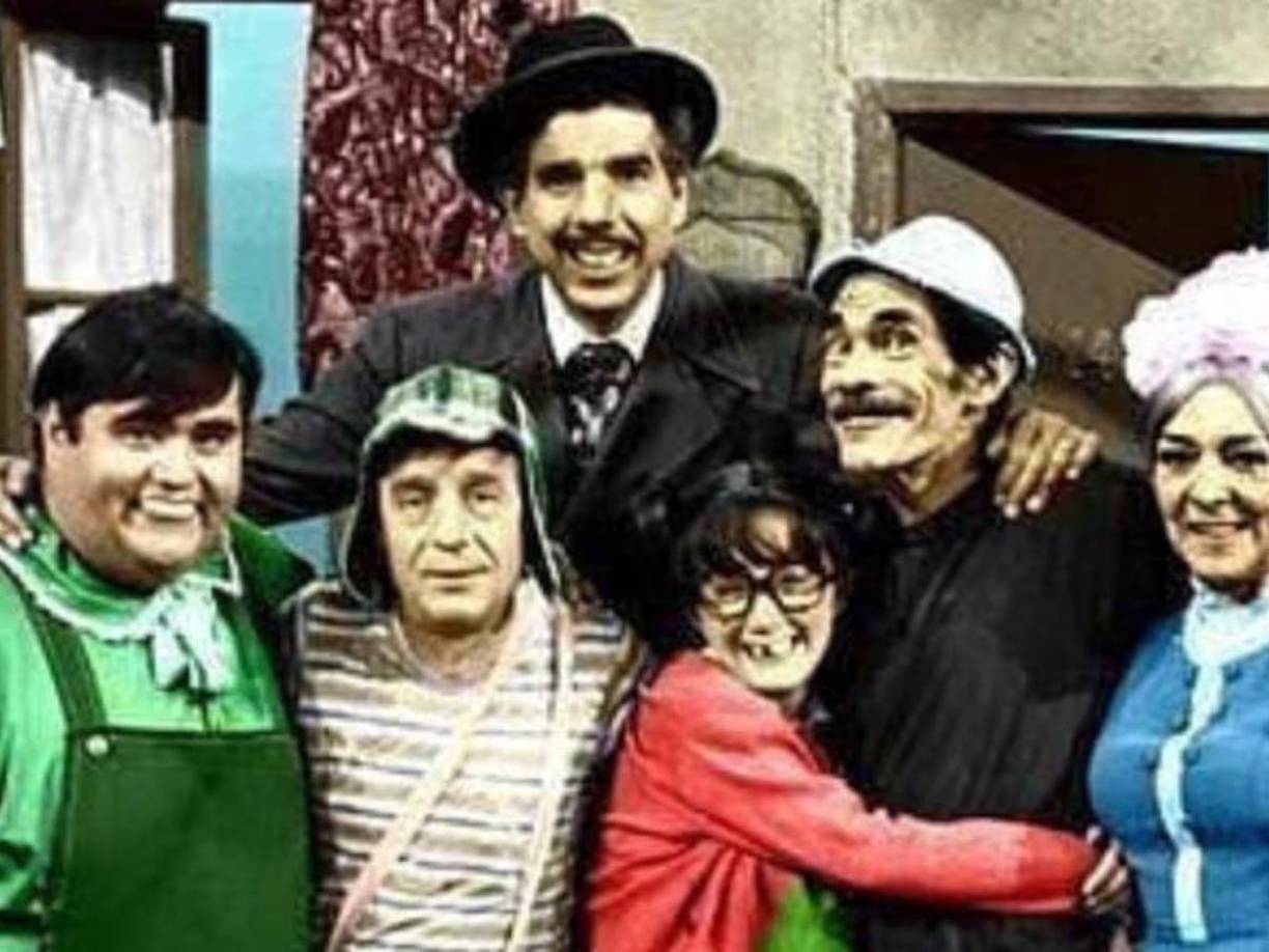 El exitoso programa creado por el famoso comediante Roberto Gómez Bolaños se dejó de emitir en señal abierta en el 2023 debido a un problema legal por renovación de contrato que Grupo Chespirito tuvo con Televisa, lo que habría resultado en la salida del aire de la serie por al menos 4 años.