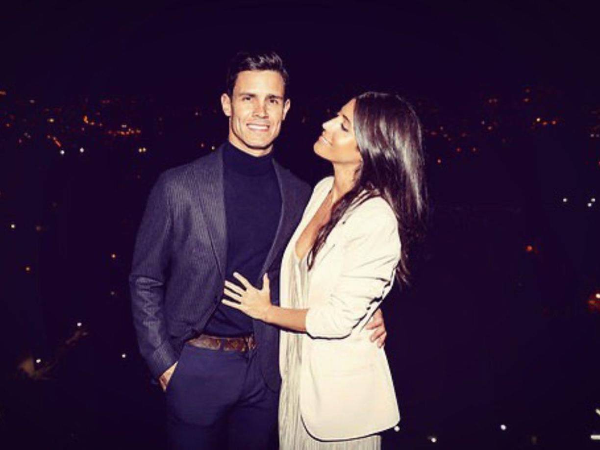 Julia Salmeán es la esposa de Aguirre y con la que tiene dos hijos. Ella se ha convertido en una gran amiga de Georgina Rodríguez gracias a la relación de su pareja con el delantero.