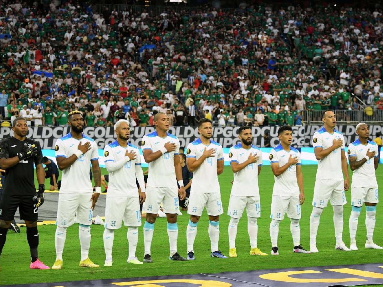Así reaccionaron los medios y periodistas hondureños tras la paliza de México a Honduras en el debut de la Copa Oro 2023.