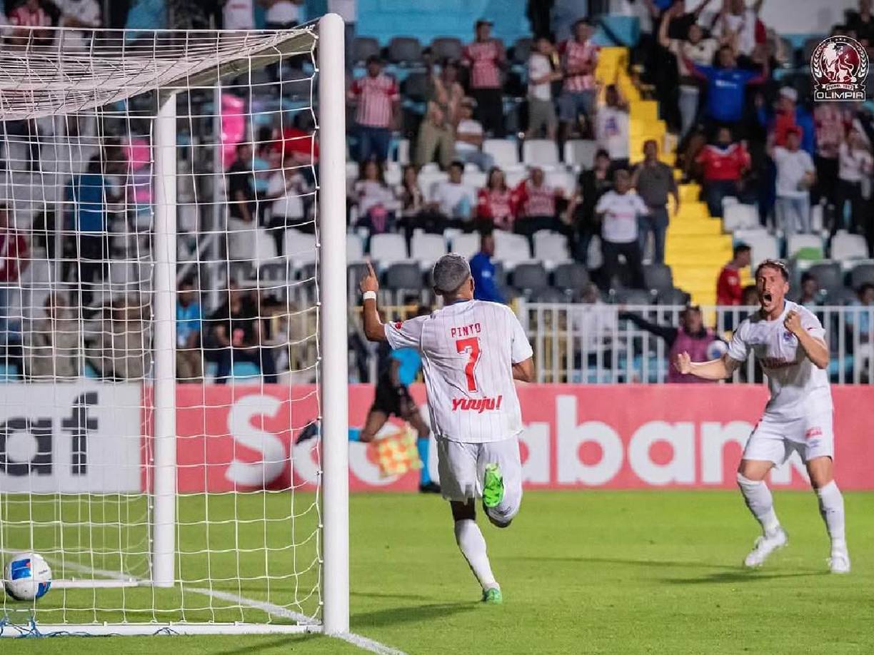 Volantes: Por una banda estará José Mario Pinto, el que más encara en el Olimpia de Pedro Troglio. Ha tenido una tremenda temporada con los Albos.