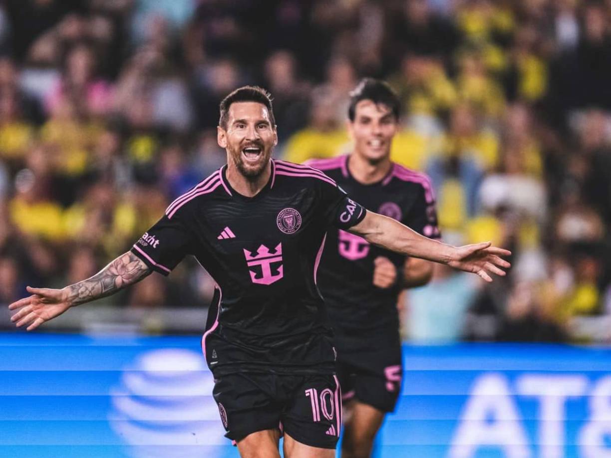 La ruptura entre ambas partes en 2021 dejó una herida abierta que aún no ha sido completamente cerrada. Un contrato hasta 2026 brindaría la oportunidad perfecta para coordinar este homenaje tan esperado por los aficionados y el propio jugador.