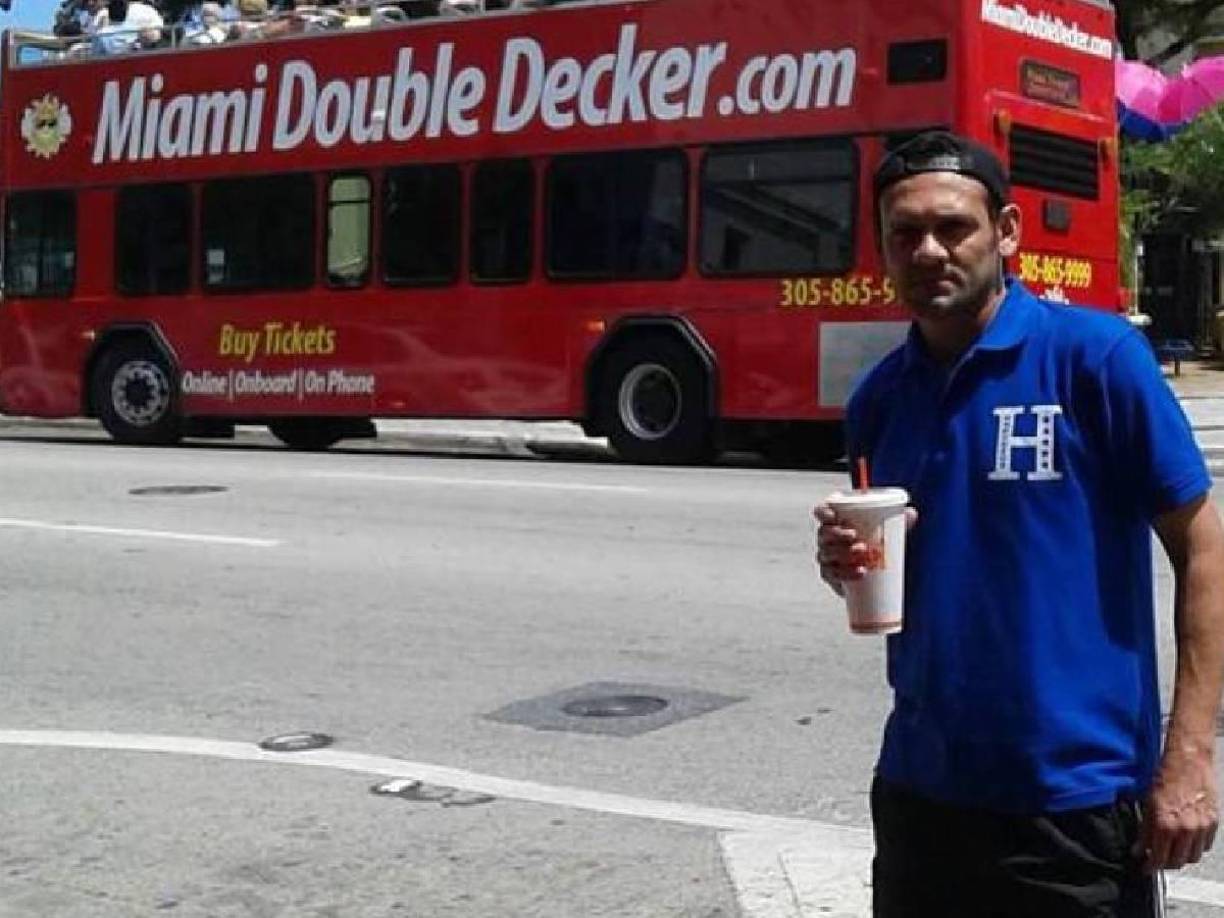 “Tuve una propuesta para irme al Peñarol... Estoy loco. Ese fue el error más grande que cometí en el fútbol. Tuve dos llamadas del representante que me quería meter ahí y le dije que no, no sé qué pasaba por mi cabeza, prácticamente le colgué el teléfono.. “