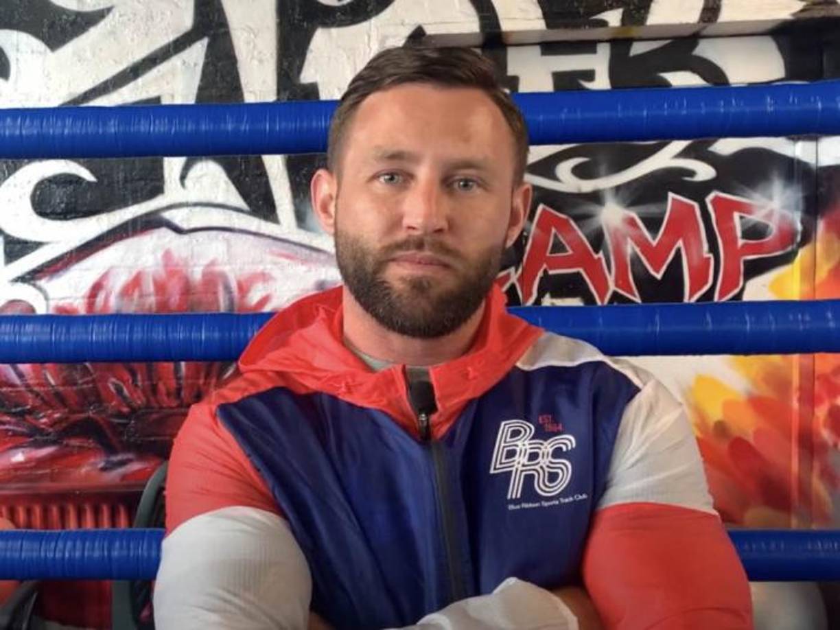 Si bien la policía puede haber tenido la esperanza de encontrar información útil e importante sobre su paradero, se enfrentaron a un club de fans de admiradores.