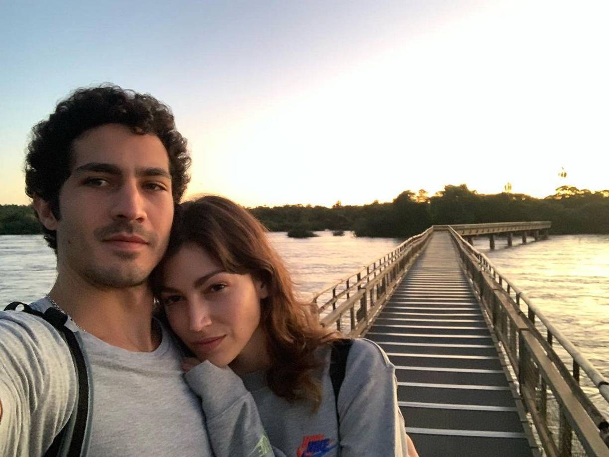 De su vida sentimental se sabe que la española tiene pareja desde 2016. Se trata del actor argentino Chino Darín.Una relación que hasta la fecha se mantiene estable, comenzó en la pequeña pantalla, puesto que ambos se conocieron en 2015 durante el rodaje de La embajada, que era la primera serie española protagonizada por él. 