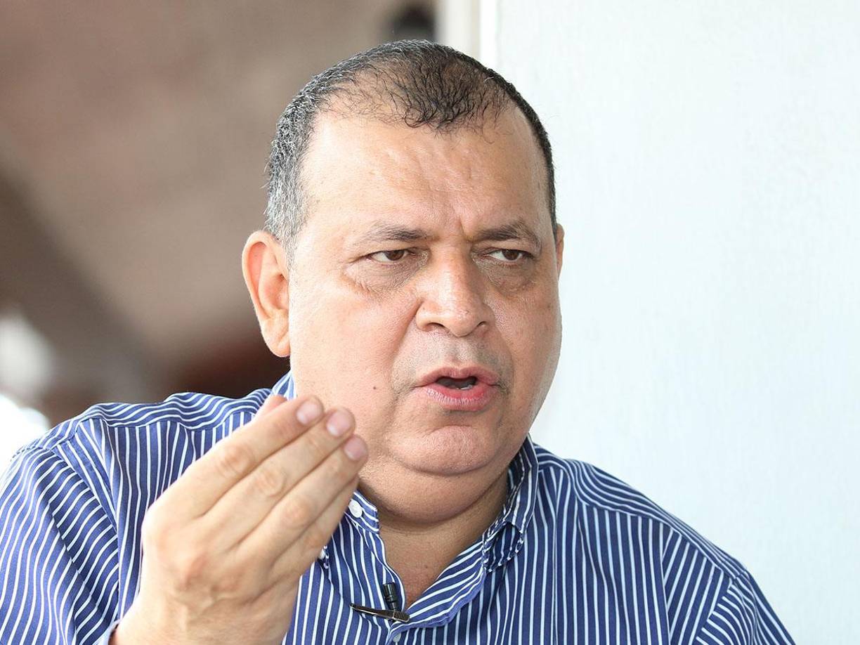 En esta ocasión, la esposa de un futbolista hondureño lanzó fuertes comentarios en sus redes sociales contra Orlando Ponce Morazán.