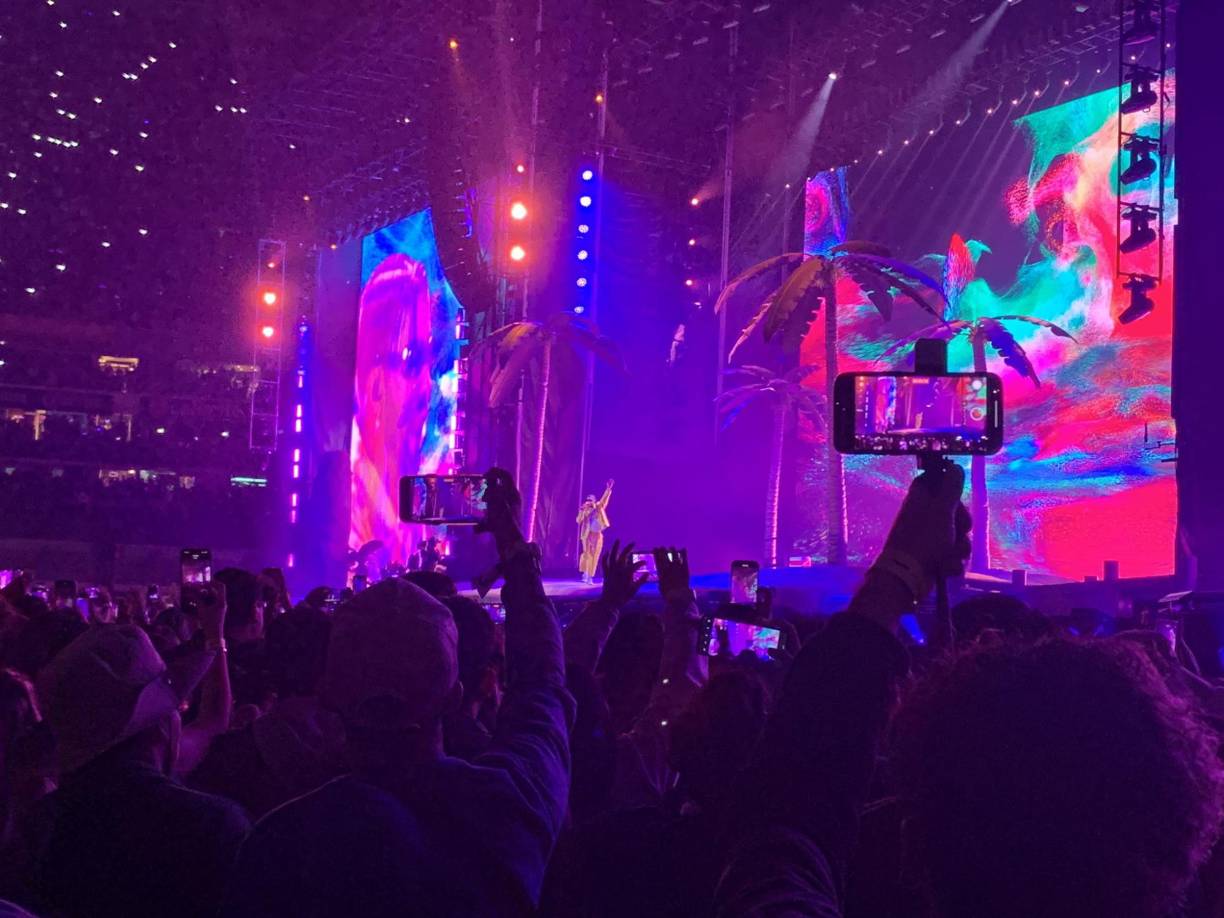 En su más reciente gira se presentó en varios países, entre ellos México en donde realizó cuatro conciertos, dos en Monterrey y dos en Ciudad de México.