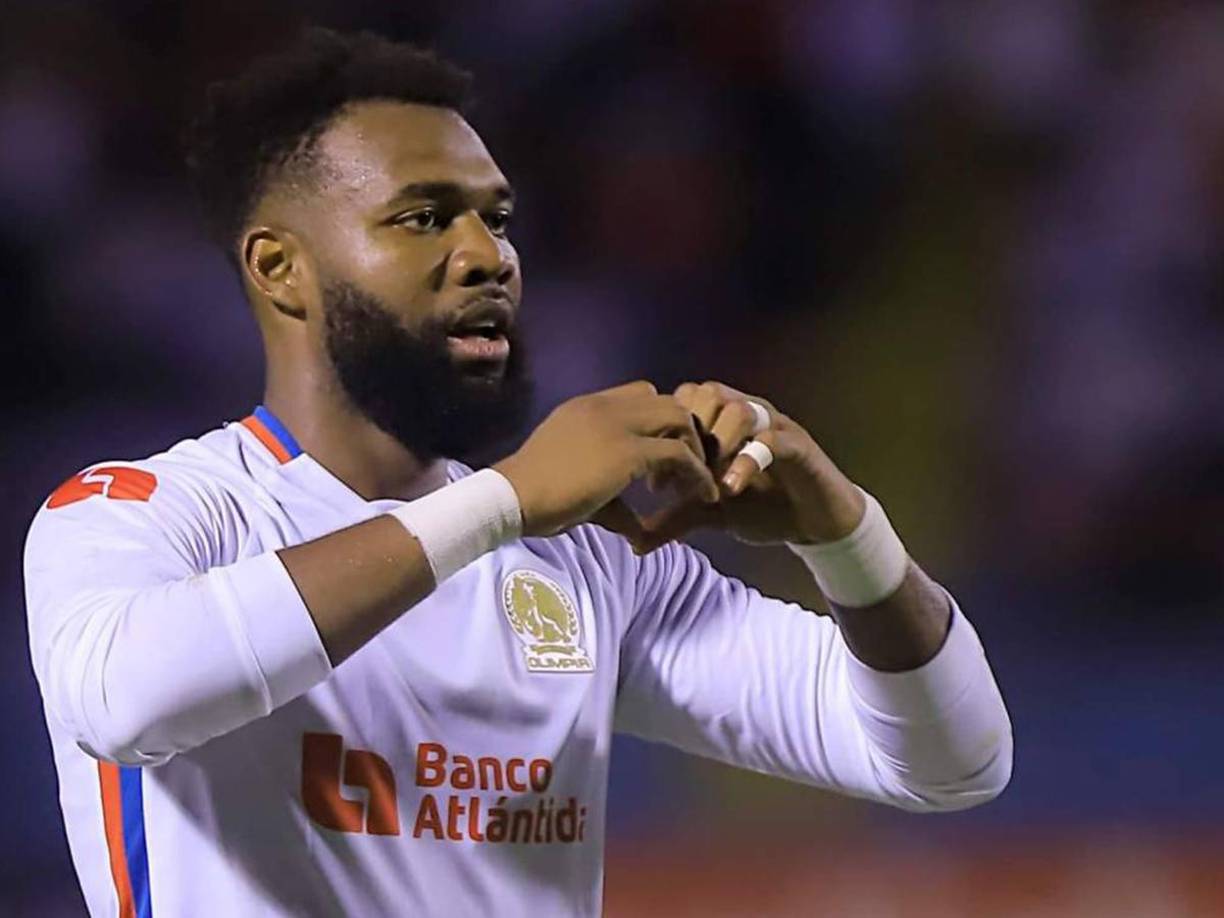 La esposa del atacante hondureño Jorge Renán Benguché ha generado revuelo en las últimas horas en la red social de TikTok.