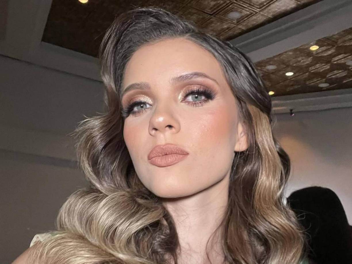 Cecilia García es la hermosa novia del argentino Auzmendi del Motagua.