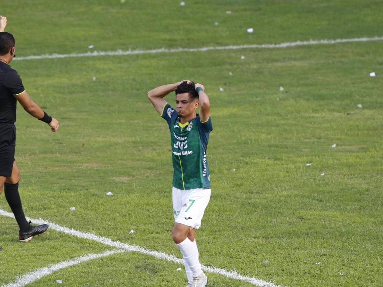 Isaac Castillo del Marathón fue uno de los que más sufrió la eliminación.