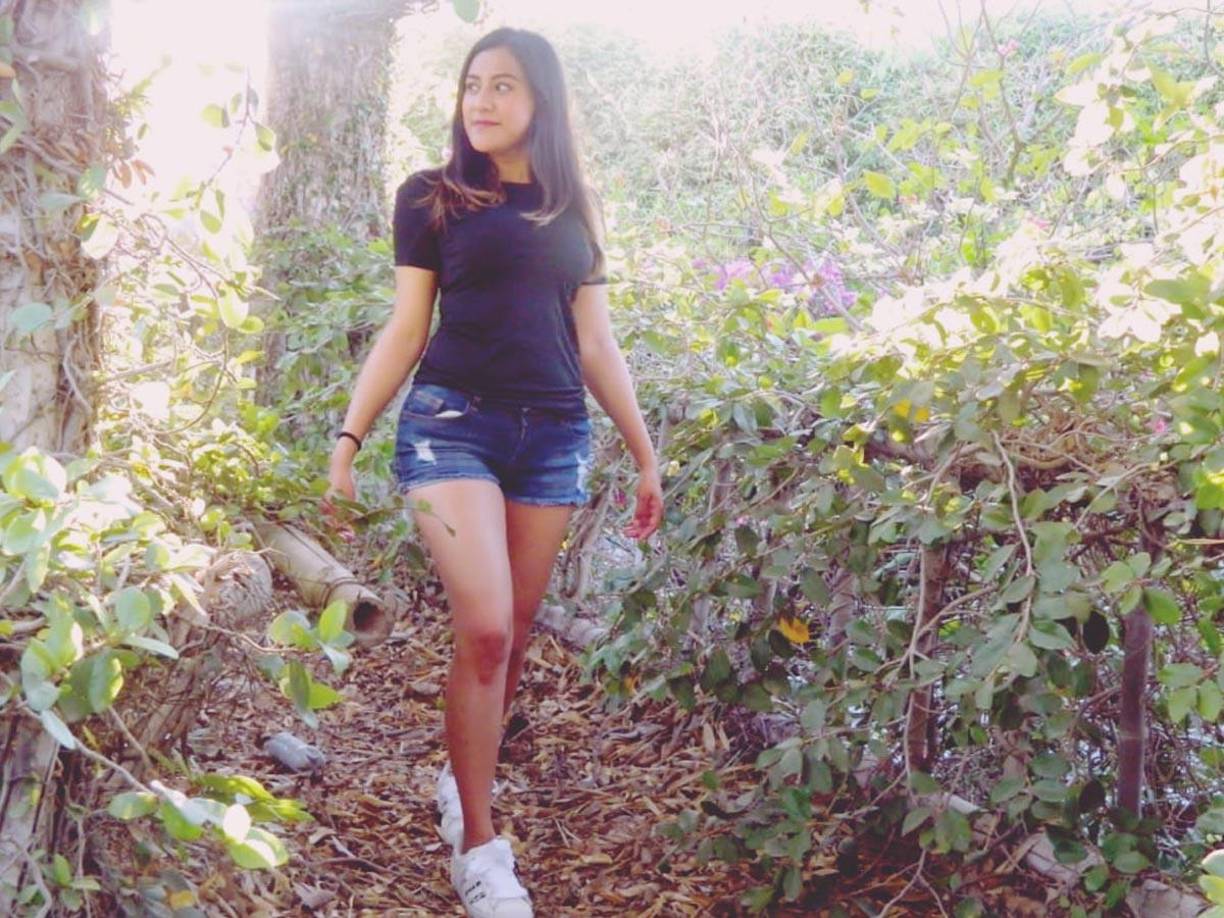 “Me siento terriblemente sola en esta trayectoria y desprotegida, ya que él continúa realizando sus actividades normales, sin embargo yo vivo a diario con miedo, y no solo yo , si no que también mi familia han perdido la paz y la tranquilidad”, Agregó en la denuncia realizada en sus redes sociales.