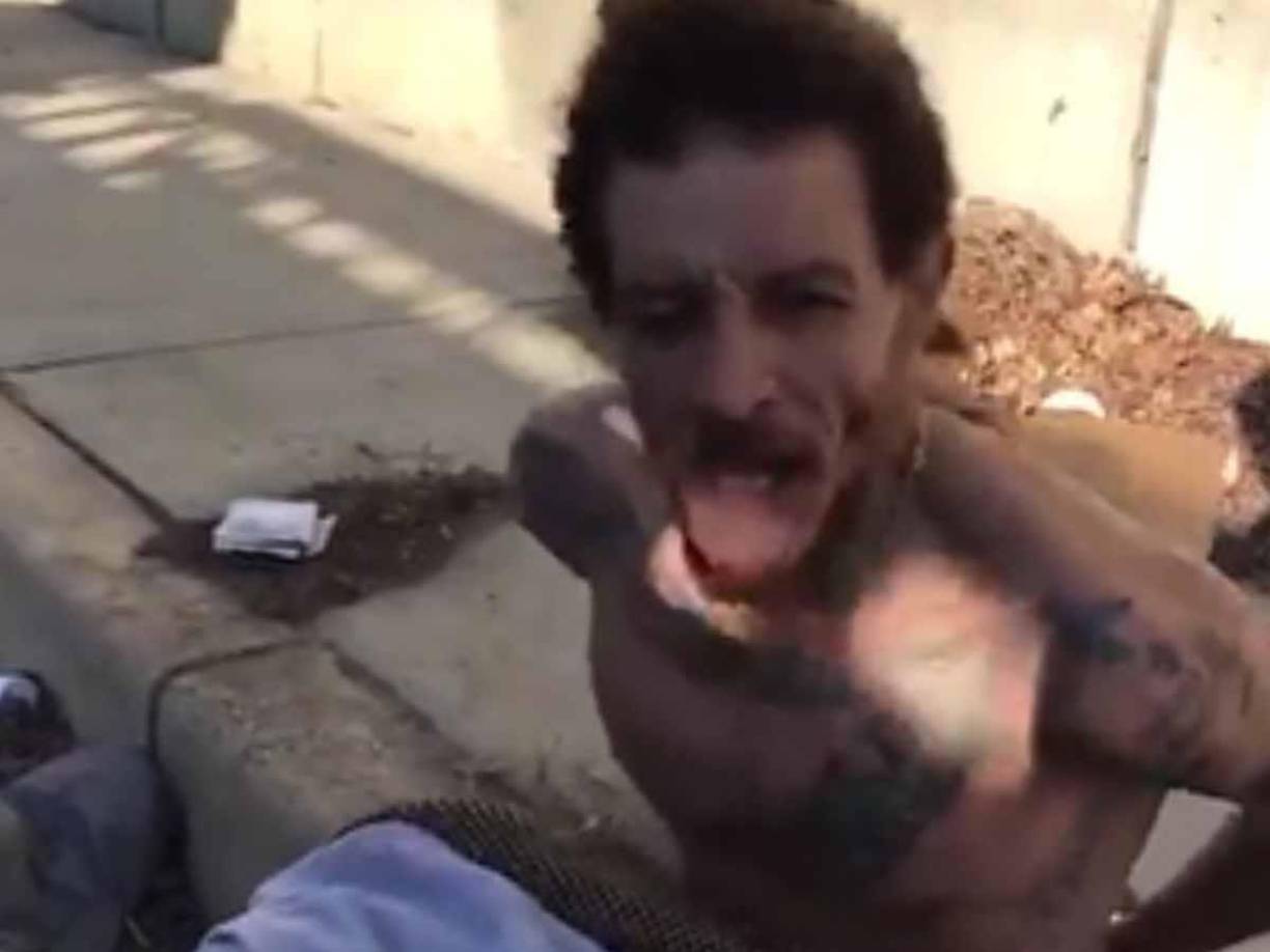 Algunos compañeros y los pocos amigos trataron de ayudarlo, pero él se negó: “Todo lo que podemos hacer es rezar por él y por su familia, y esperar que busque la ayuda que necesita”, comentó en su momento Jameer Nelson, uno de sus excompañeros.