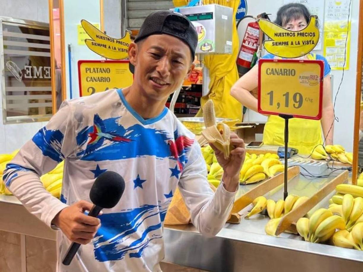 El filántropo y bloguero de origen japonés investigó cuál es el precio de la comida en tiendas latinas, el costo de los apartamentos, ropa, zapatos y otros insumos básicos.