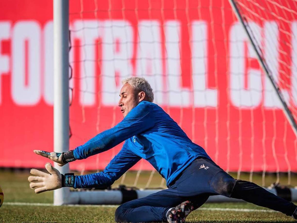 Ya es el segundo equipo que rechaza a <b>Navas </b>y el arquero tiene hasta el final de enero para buscar un equipo en el mercado, o esperar que salga una oferta en cualquier momento ya que es un jugador totalmente libre.