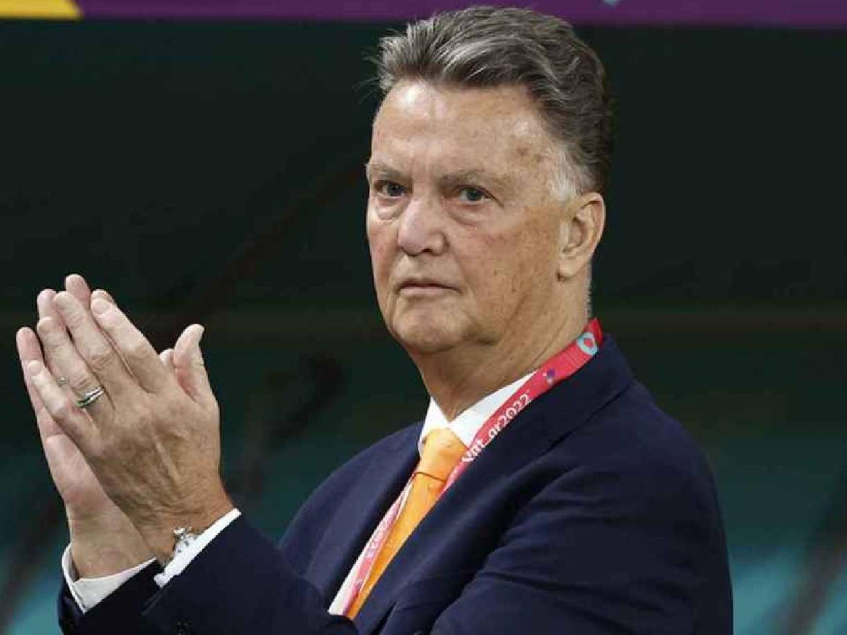 Y agregaba: “No podía soportar la presión constante sobre el balón en la Premier League. Ése era su problema”.