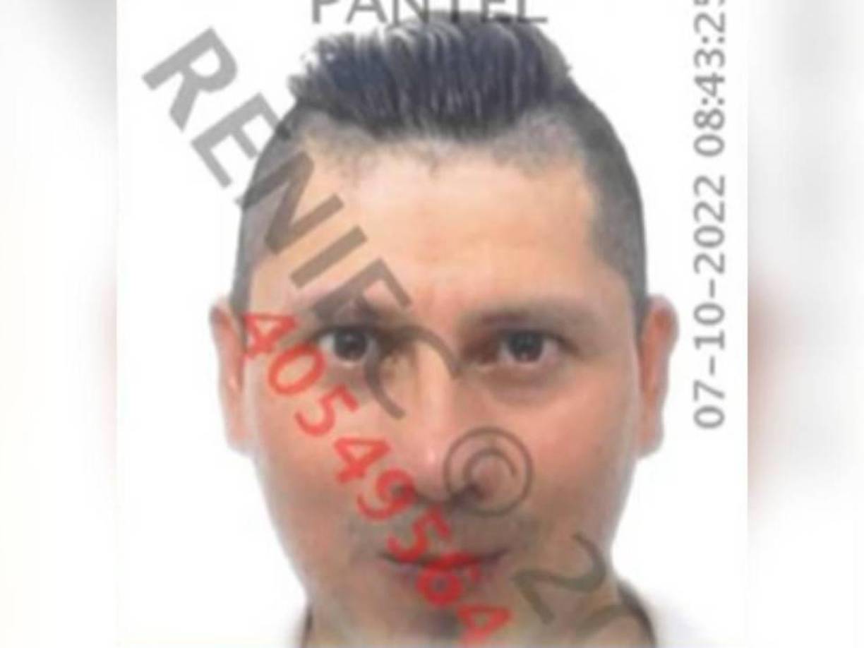 De acuerdo con lo que dicen sus familiares, Karla viajó en septiembre al país sudamericano en compañía de su pareja, a quien conoció trabajando en Inglaterra, pues desde hace aproximadamente dos años ella se había establecido en esa nación.