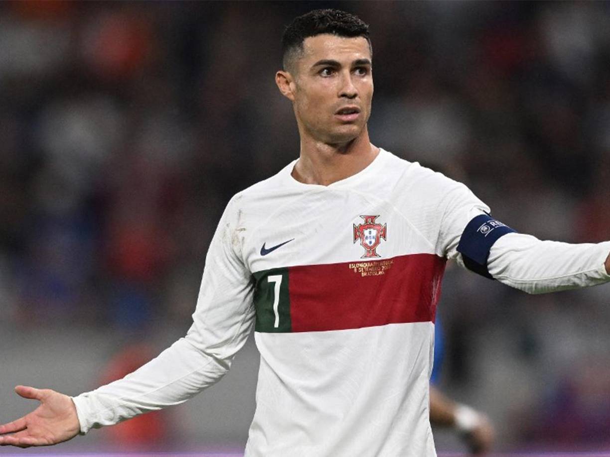 CR7 no podrá jugar la próxima fecha con Portugal en el duelo ante Luxemburgo por acumulación de tarjetas amarillas. 