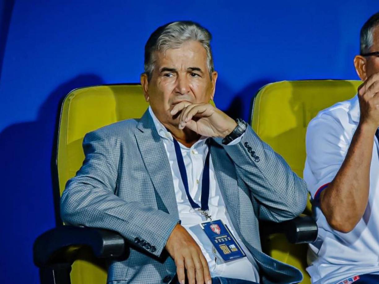 Ahora la realidad sorpresiva de Jorge Luis Pinto es en el banquillo del Unión Magdalena de la segunda división de Colombia.