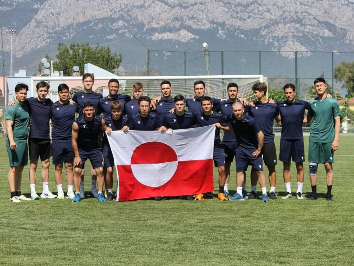 A diferencia de la UEFA, la CONCACAF permite la adhesión de territorios autónomos, lo que abre la puerta para Groenlandia como Guadalupe, Guayana Francesa, Martinica y otras islas.