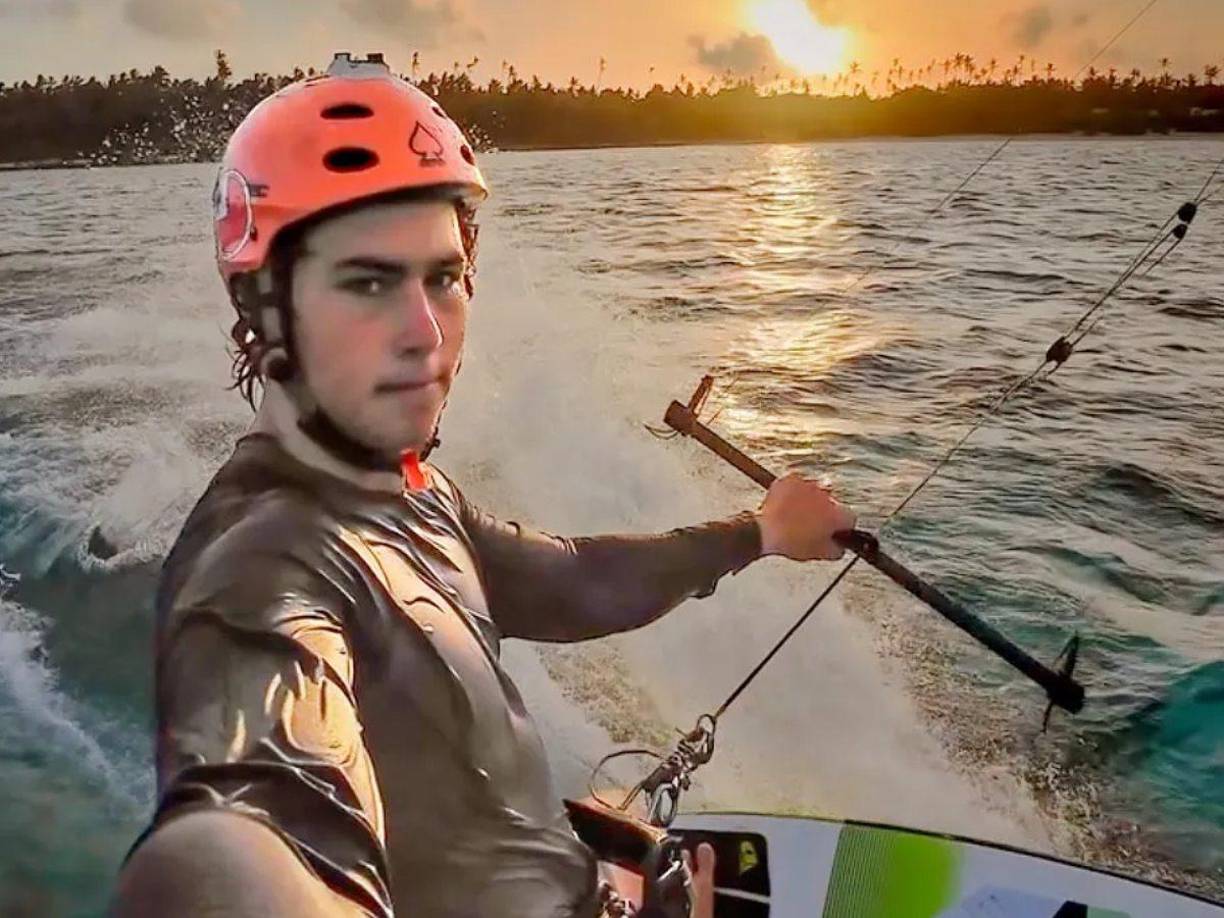 A través de un sentido posteo, sus familiares lo despidieron en las redes sociales, donde destacaron su calidad humana y su gran destreza como deportista, que lo llevó a conseguir, por primera vez, una plaza en una competencia de tal envergadura.