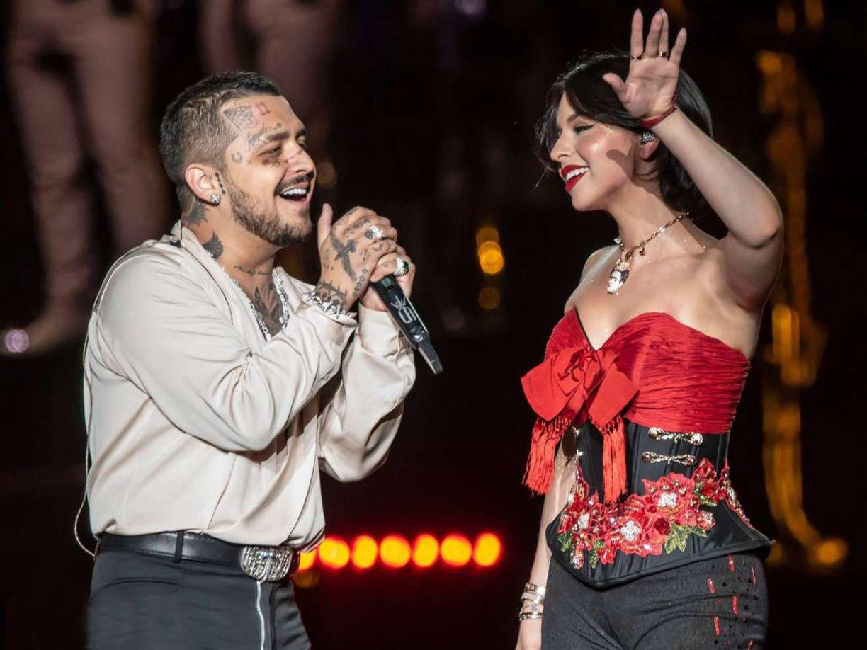 La pareja continúa siendo una de las más polémicas del momento y todos pasan al pendiente de que sucede con ellos. 