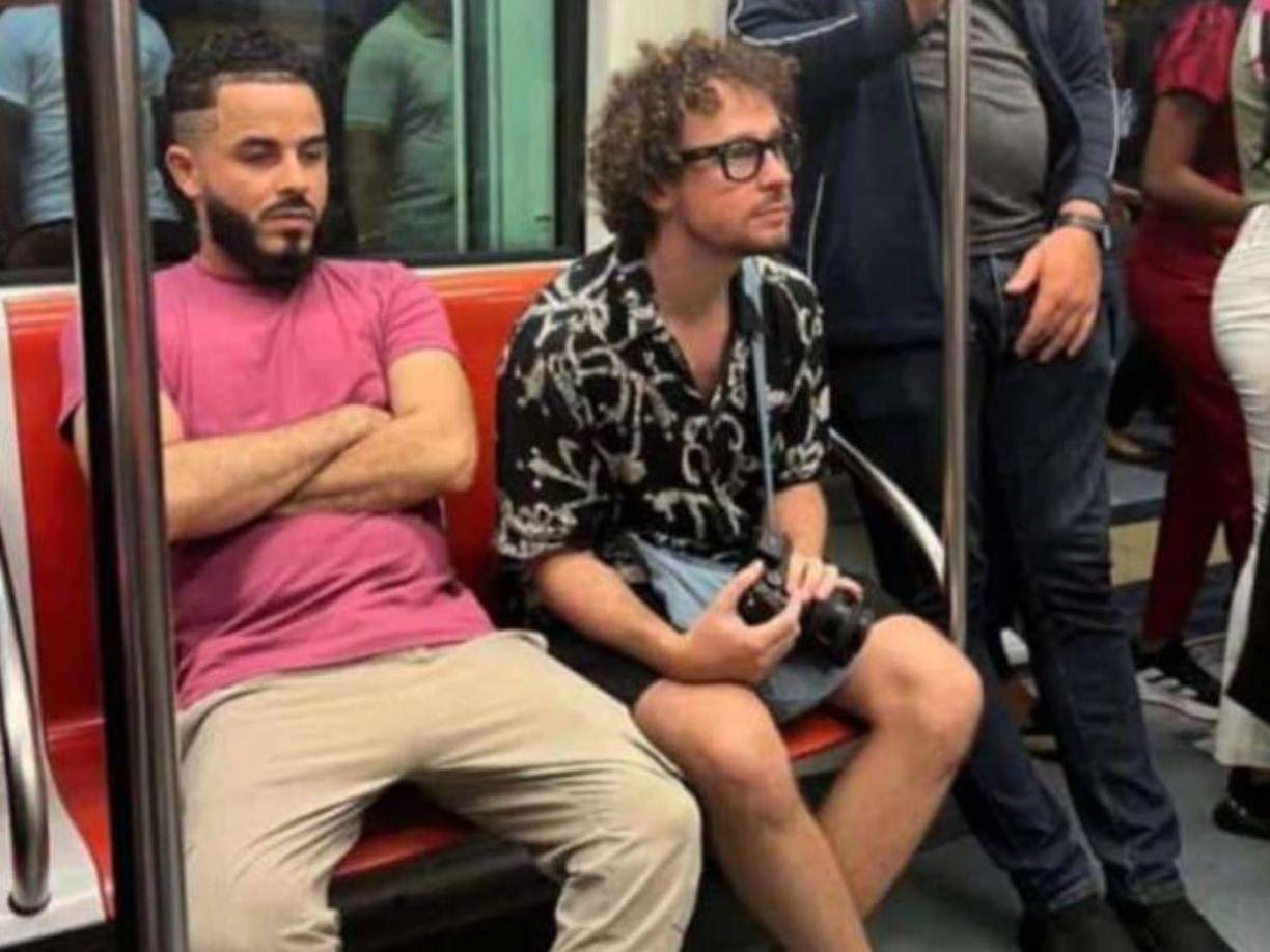 El youtuber mexicano fue detenido por agentes de seguridad en Santo Domingo.