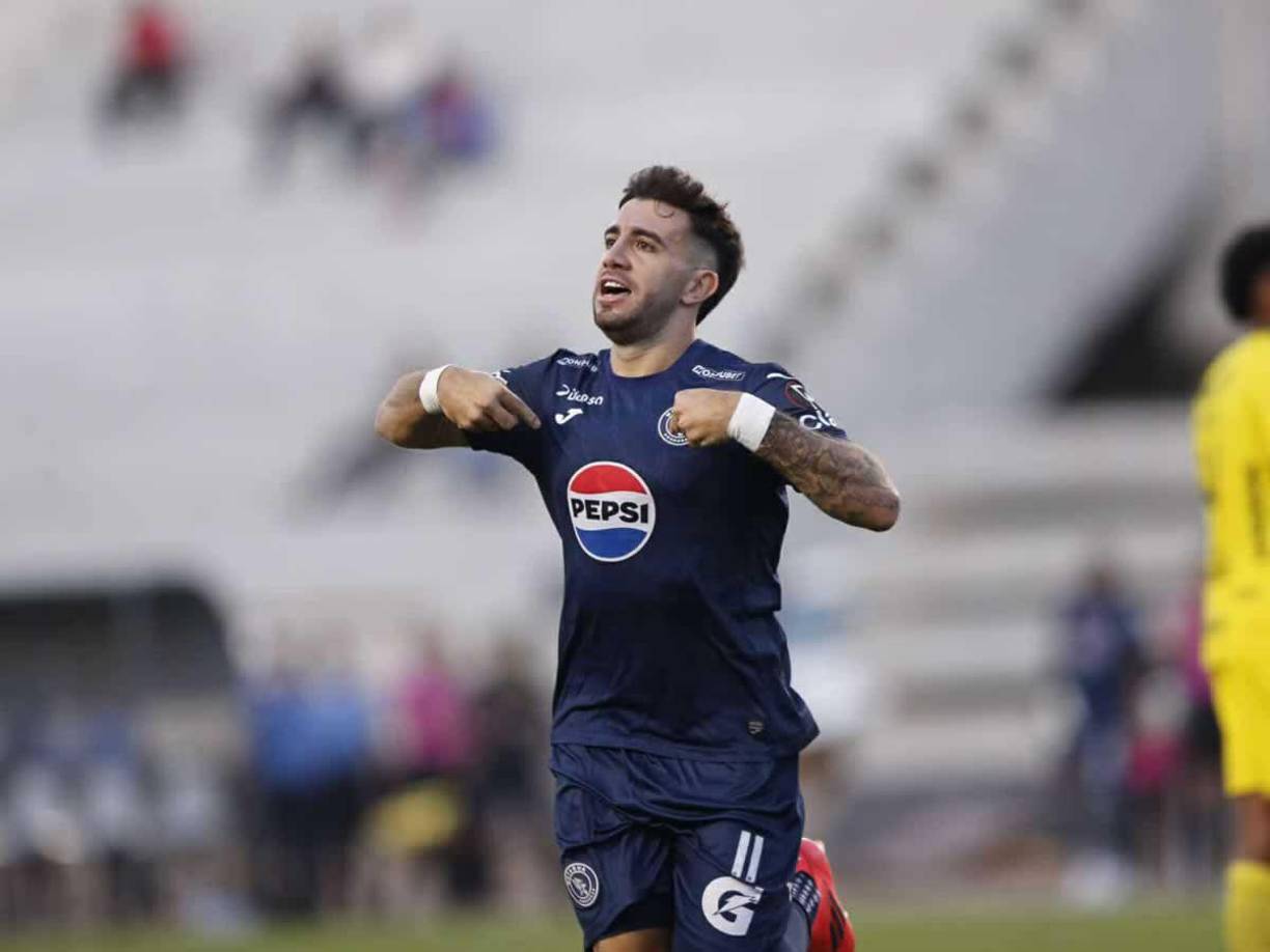 ”Aquí estoy yo”: así celebró Agustín Auzmendi su gol que dio el triunfo al Motagua contra el Real España.