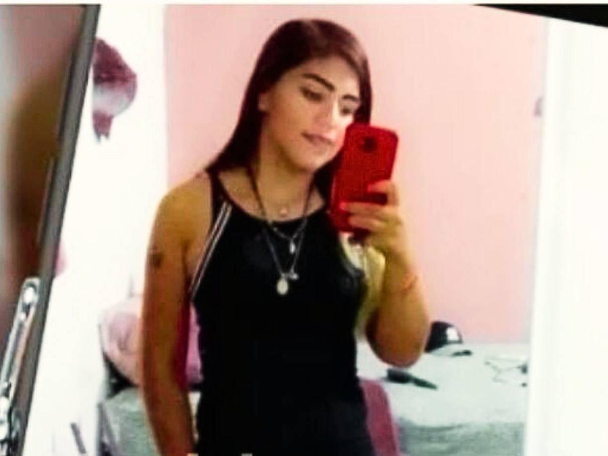 En el oscuro mundo del crimen organizado, la figura de Sandra Rebollar, también conocida como Alondra, se alzaba como un enigma en las redes sociales.