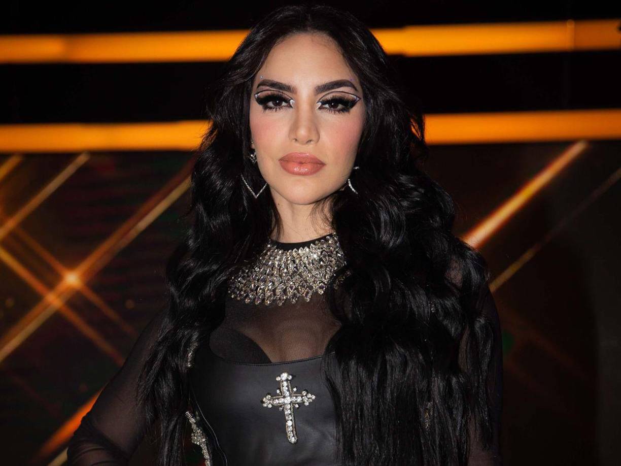 Tan sólo una hora después de que el video fuera publicado en YouTube ya acumuló más de 1 millón de visualizaciones.