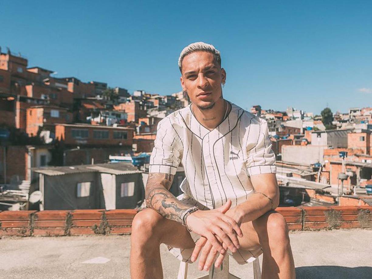 El futbolista está bajo investigación por parte de las autoridades brasileñas luego de que su expareja, la DJ Gabriela Cavallin, lo acusara de violencia doméstica. 