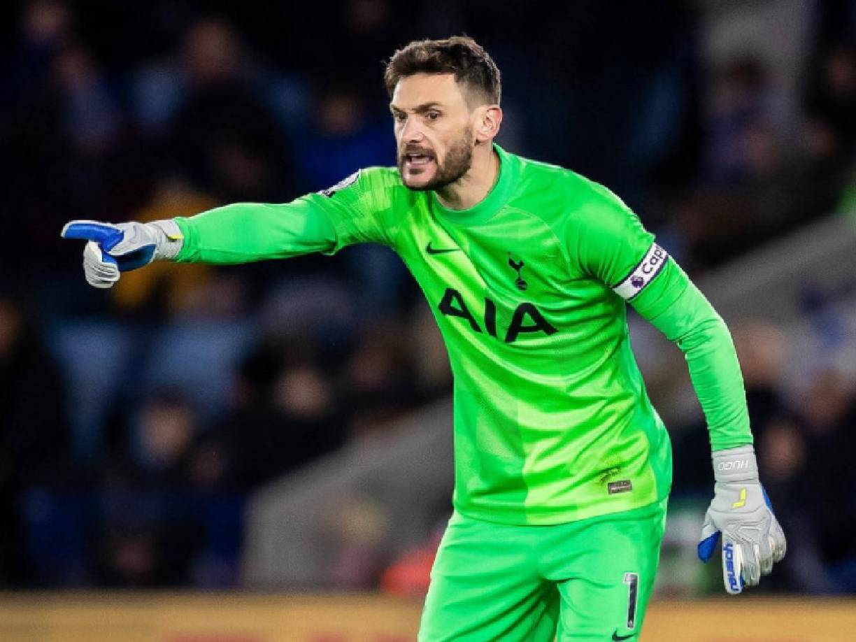 “Repetía el partido en mi cabeza, quería volver a los vestuarios, estar a solas con mi dolor, pero tenía que quedarme para el protocolo, que se hacía cada vez más largo... Fue largo, muy largo”, confesó luego.