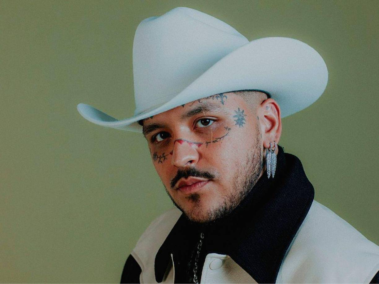 Además, la persona entrevistada confió que Christian se encuentra tan dichoso con la noticia de que será padre, pues ese ha sido uno de sus más grandes sueños, que hasta ya dejó de beber, así como su costumbre de asistir recurrentemente a fiestas.