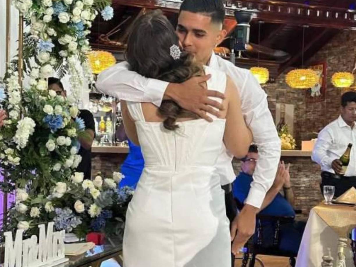 Luis Palma y Annie se dieron el sí acepto en junio del 2024 en un restaurante de La Ceiba.. 