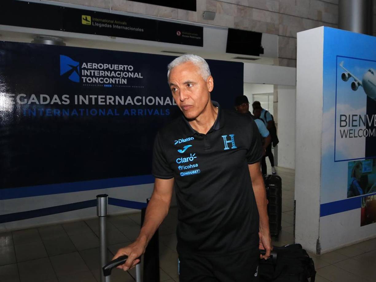 Alexis Mendoza es uno de los asistentes técnicos de Reinaldo Rueda. 