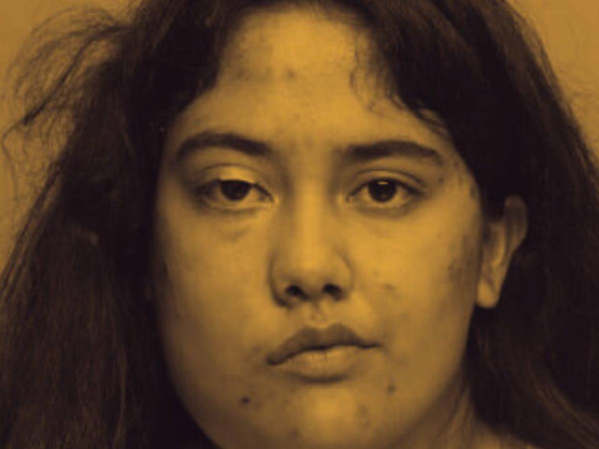 El pago ofrecido por Páez para el asesino que llevara a cabo el infanticidio fue de 3,000 dólares. El propietario del sitio web, Robert Innes, quien había creado el portal como una parodia, se mostró alarmado por la forma en que Páez estaba dispuesta a contratar sus servicios, sobre todo al tratarse de un niño. Innes decidió denunciar el caso a las autoridades, considerándolo una señal de alerta.