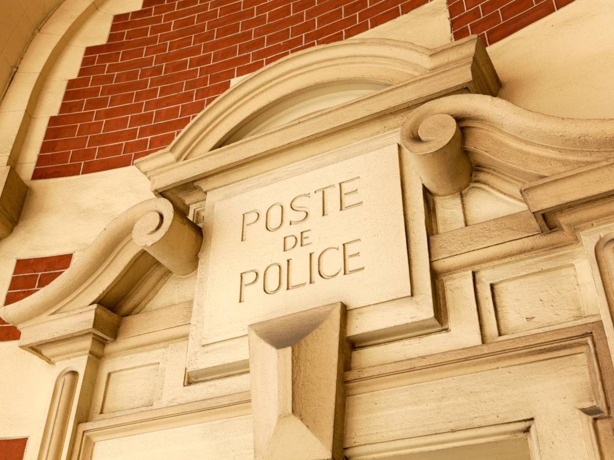 El alcalde de Taninges, Gilles Péguet, se mostró conmocionado por el horrible crimen.