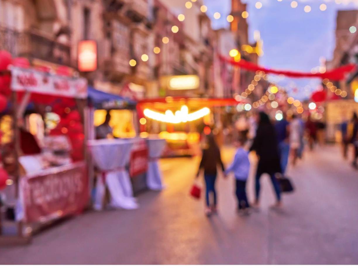 Desde entonces, otras celebraciones religiosas como el Día de Reyes, la Semana Santa y el Día de la Virgen también fueron renombradas oficialmente.