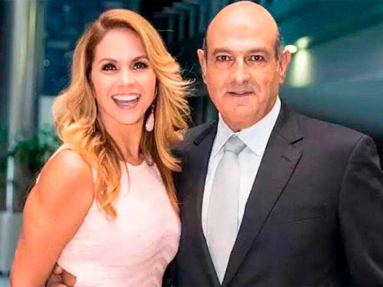 Tras más de 10 años de relación, la cantante y el empresario tomaron la decisión de hacer una pausa.