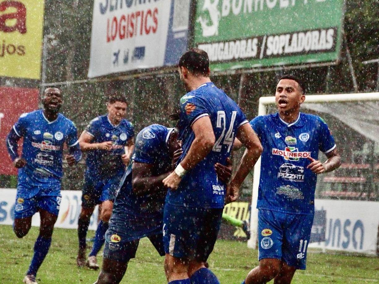 Marathón decepciona en su estreno en casa, rostros tristes, Victoria festeja y bellas chicas