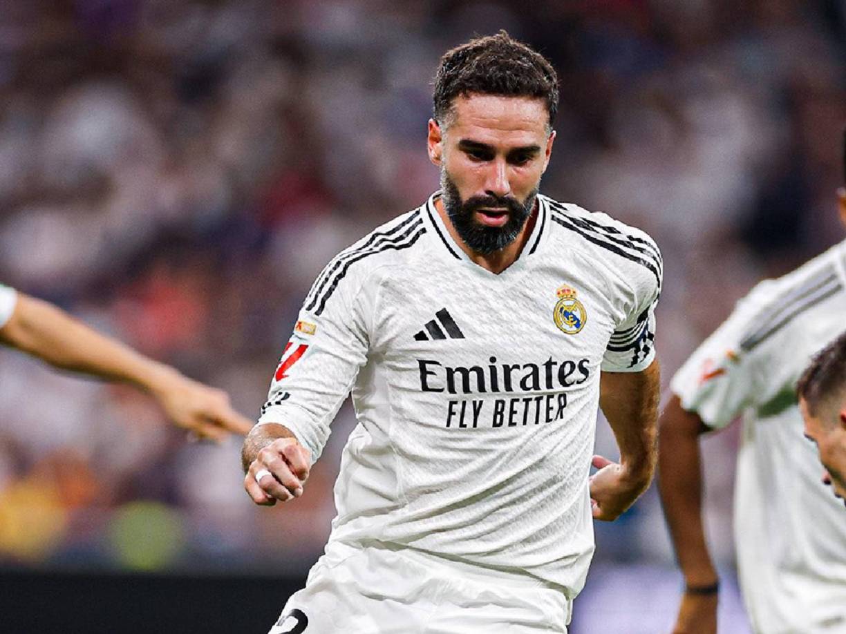 Lateral derecho: Dani Carvajal volvería a la titularidad tras arrancar como suplente el pasado martes ante el Alavés.
