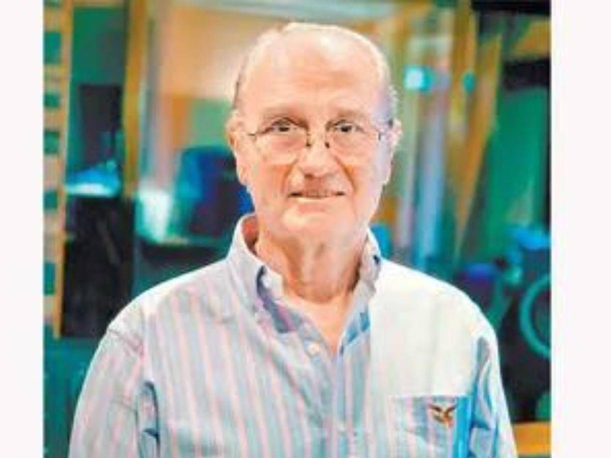 En este sentido, la historia de la canción que inmortalizó la voz de Rocío Dúrcal tiene su origen en la imaginación de Pérez-Botija y no está basada en una historia real.