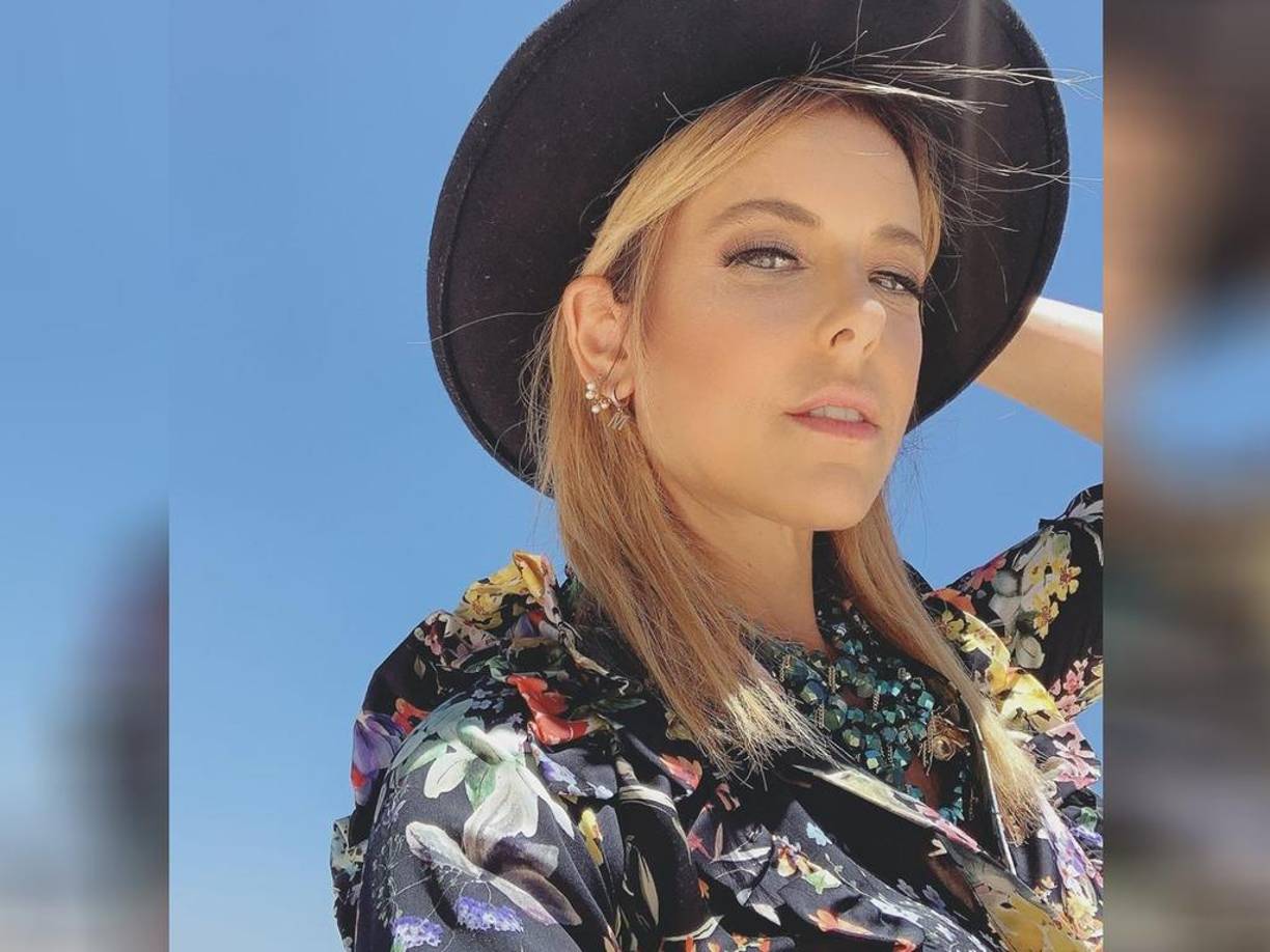 “Aquí se cierra un tema. A Juan le tengo cariño, es el papá de mis hijas. La persona con la que esté me va a caer bien también porque estoy segura que elegirá a una persona correcta para compartir sus días, vida, meses”, continuó.