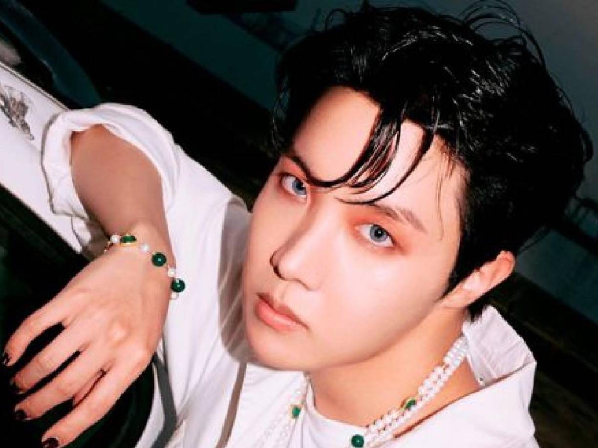 El integrante <b>J-Hope</b> era jugador de tenis antes de unirse a BTS, era un bailarín en el mundo underground y su apodo era <b>SmileHoya.</b> 