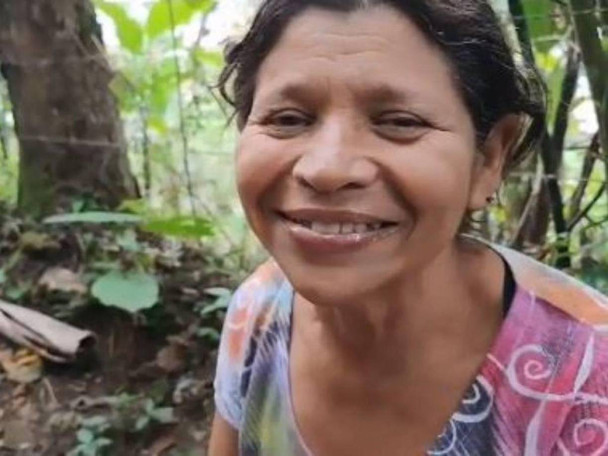 Jaime Toral, el tiktoker que la llevó a la fama, respondió a los comentarios de los seguidores consternados por la noticia y aseguró que la información sobre su muerte es falsa.