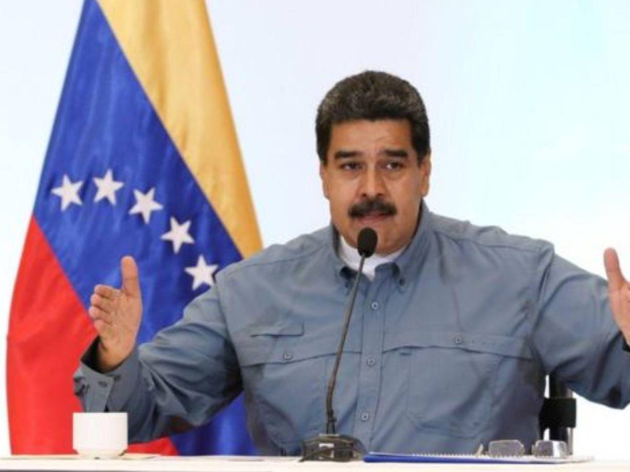 Se le conoce como el Cártel de los soles al grupo de militares y funcionarios del régimen chavista implicados en el narcotráfico. Fue un término utilizado por primera vez en 1993, al darse a conocer que los generales de la Guardia Nacional Bolivariana, Ramón Guillén, jefe la Unidad Antidrogas, financiada por la CIA, y su sucesor Orlando Hernández, eran investigados por tráfico de cocaína a Estados Unidos.