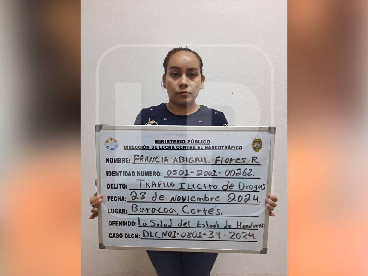 La opulencia, producto presuntamente de la narcoactividad, le permitió a Flores y a su hija irse a vivir a una suntuosa residencia en la exclusiva zona residencial Bugambilia, valorada en más de 30 millones de lempiras después de vivir en la colonia Satélite, según las investigaciones de la Dirección de Lucha Contra el Narcotráfico (DLCN).