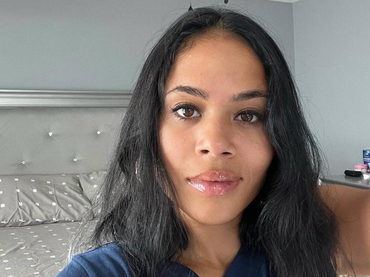 La chica publicó un vídeo con el que trata de demostrar la presencia de Shaq con ella en el hotel.